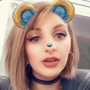 Meet your Posher, Casey amanda